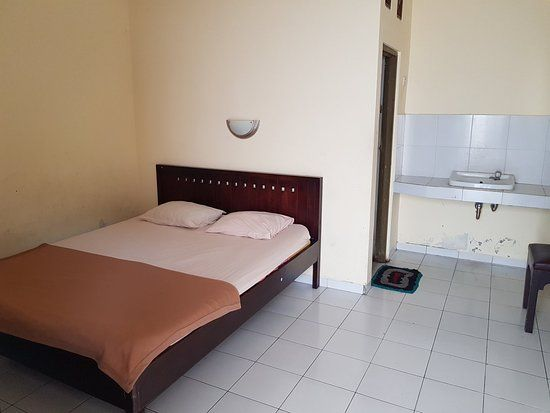 Kamar 1